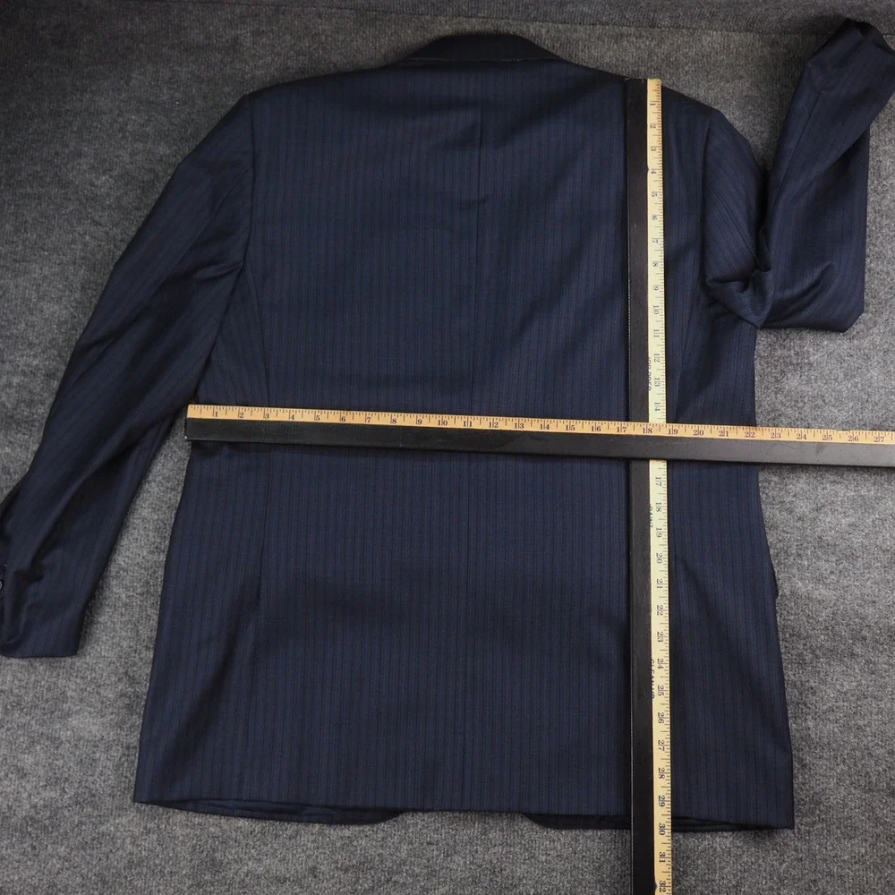 Canali Blazer Mens 46R Navy Blue Pinstripe Wool Luxury Made in Italy Sport Coat